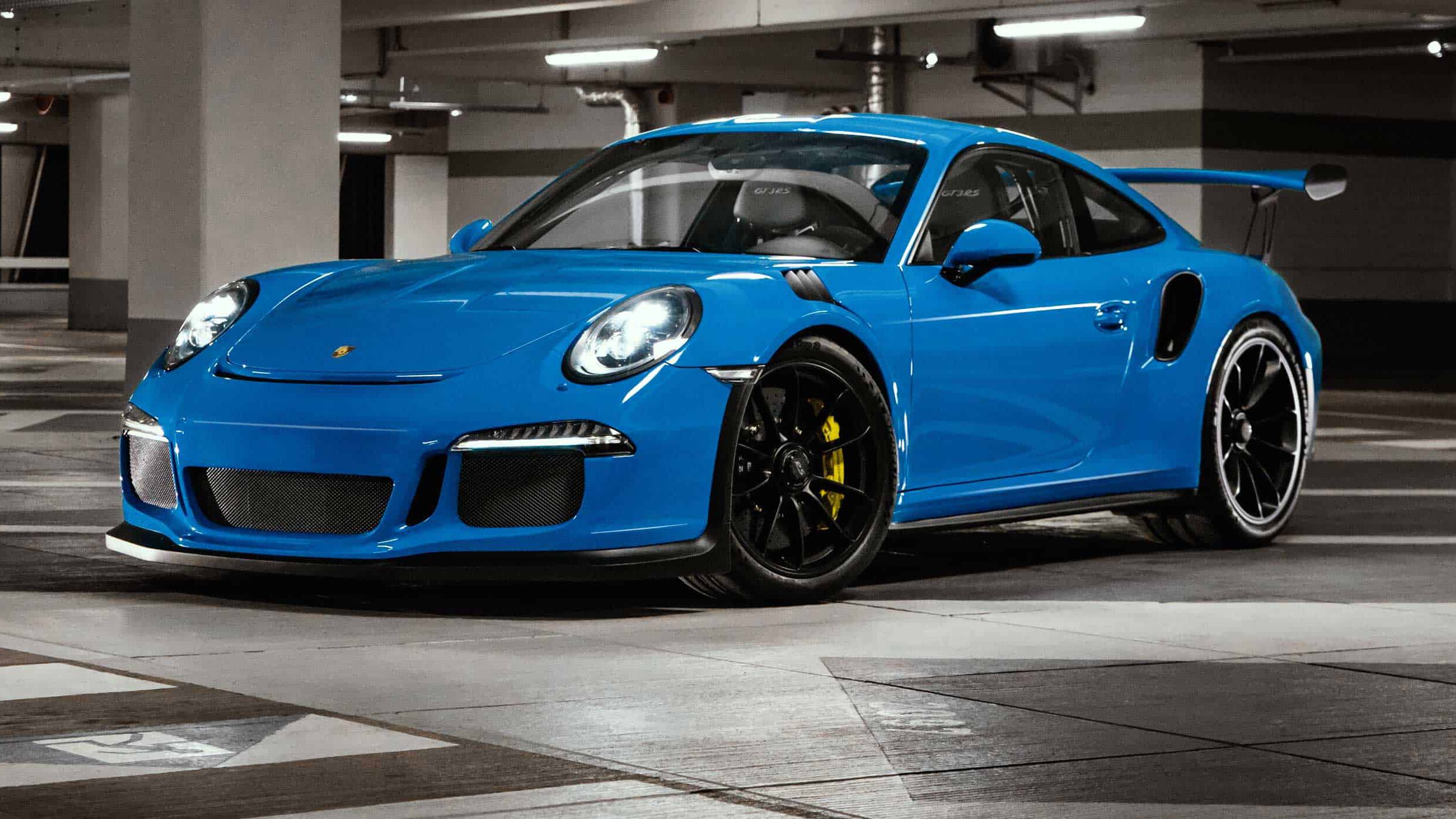 Neiser Filmproduktion Düsseldorf new id car commercial auto Werbung Porsche gt3rs spot blue blau race racing tim Neiser regisseur direktor